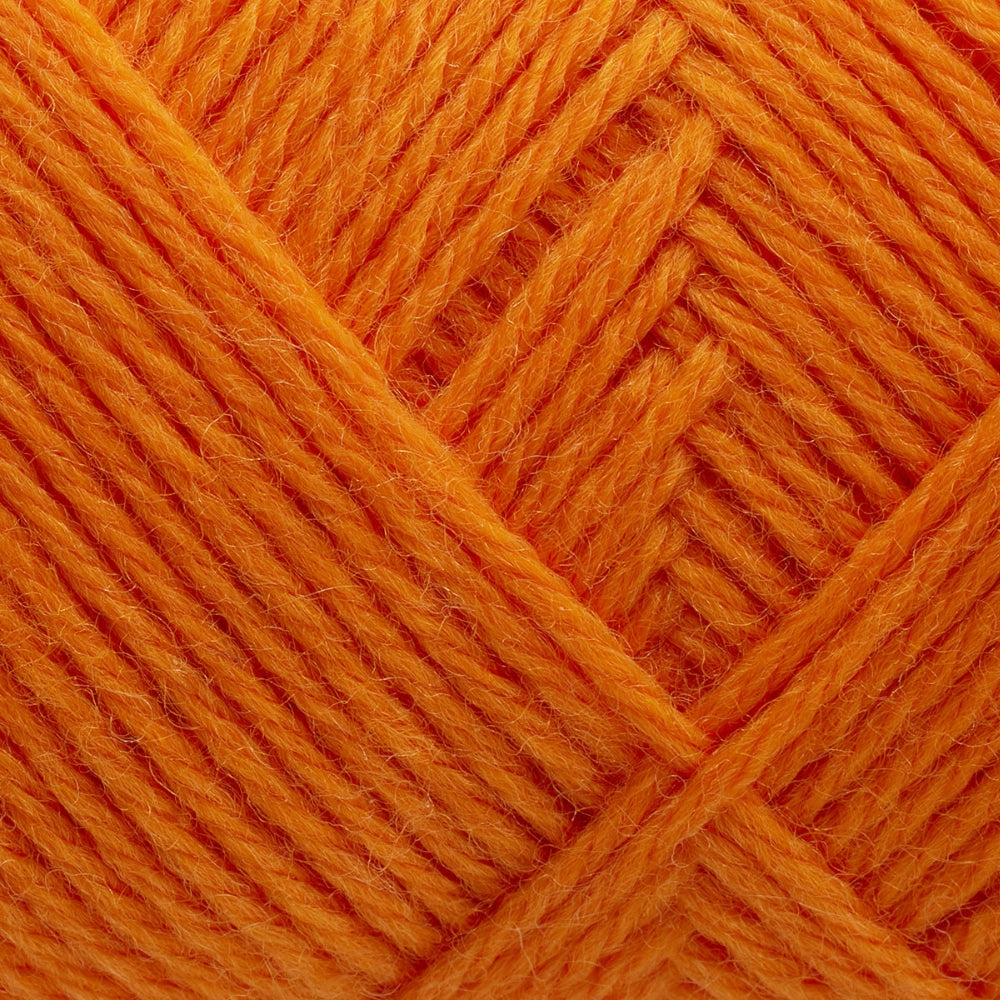 Strang Filcolana Arwetta in der Farbe Calendula (365), Sockenwolle mit weichem Griff und schönem Glanz