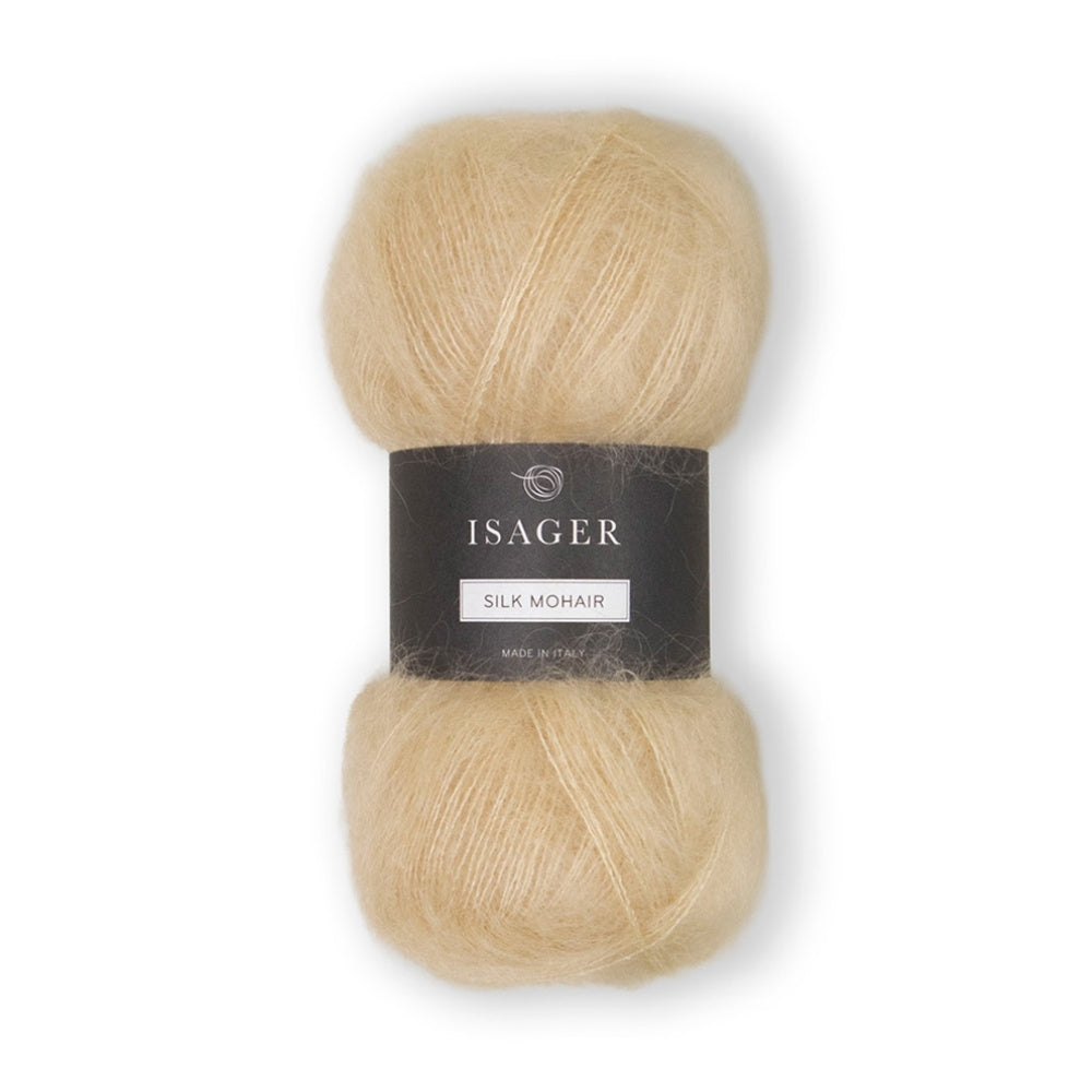 Knäuel Isager Silk Mohair Garn in Farbe Vanille 58