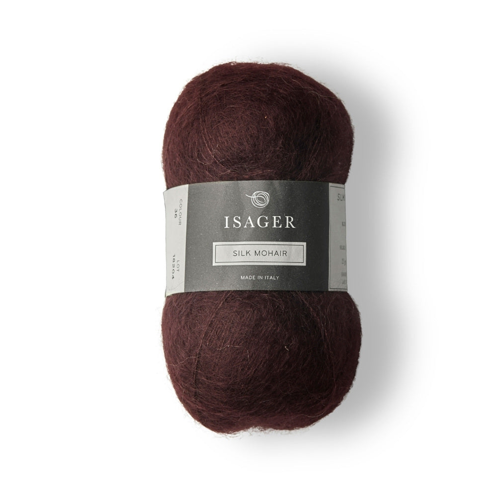 Mohair-Seidengarn von Isager in tiefem Bordeauxrot. Für edle, federleichte Strickideen mit Charakter.