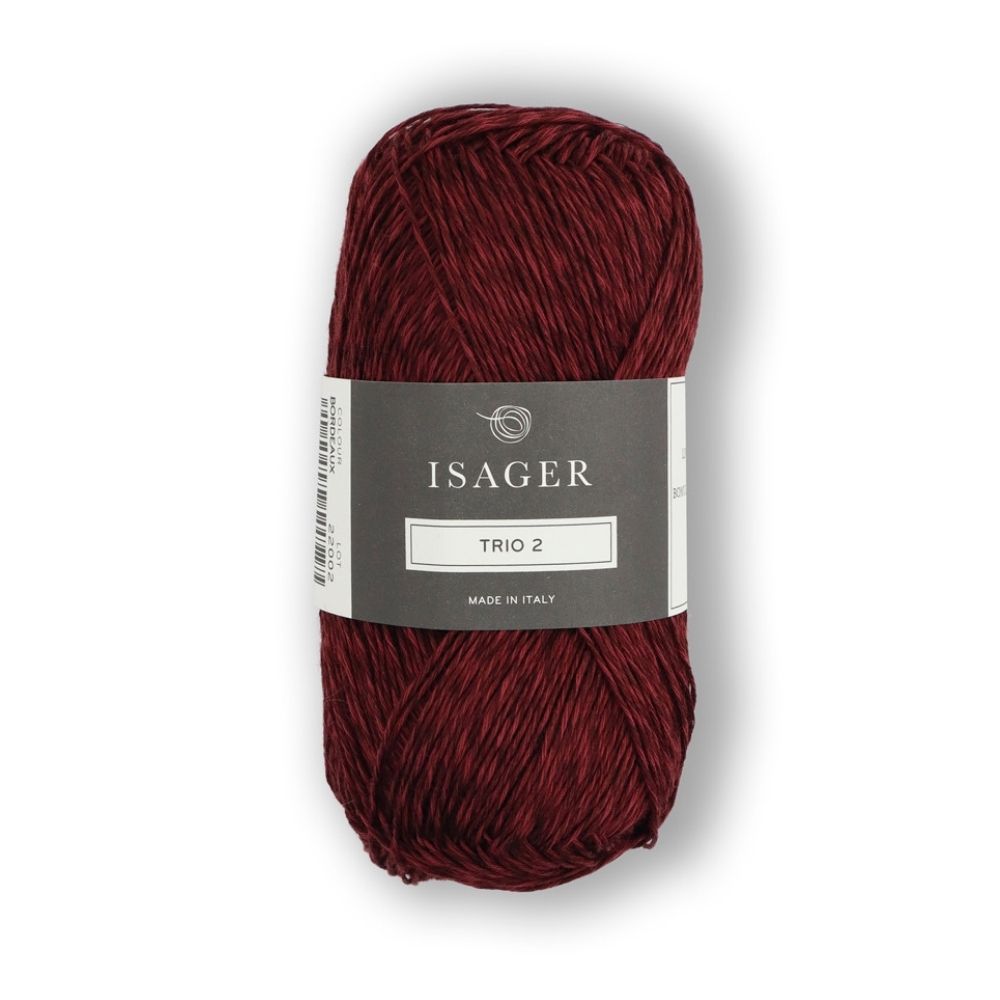 Knäuel Isager TRIO 2 Garn in Farbe Bordeaux