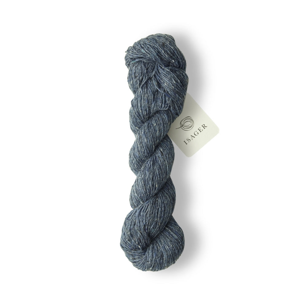 Denim-blaues Tweedgarn – robust, meliert, ideal für lässige Strickmode.