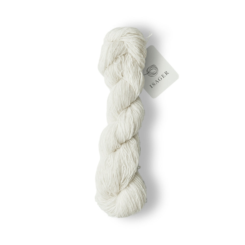 Warmes, naturweißes Tweed-Garn (70% Wolle, 30% Mohair) – klassisch & vielseitig.