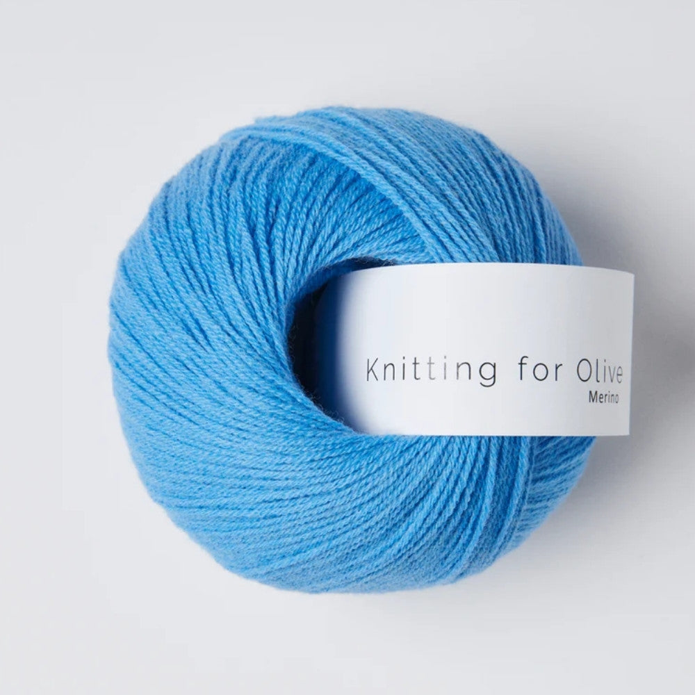 Knäuel Knitting for Olive Merino Garn in Farbe Poppy Blue