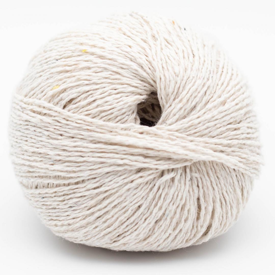  Recyceltes Baumwollgarn in Naturfarbe – pur & neutral