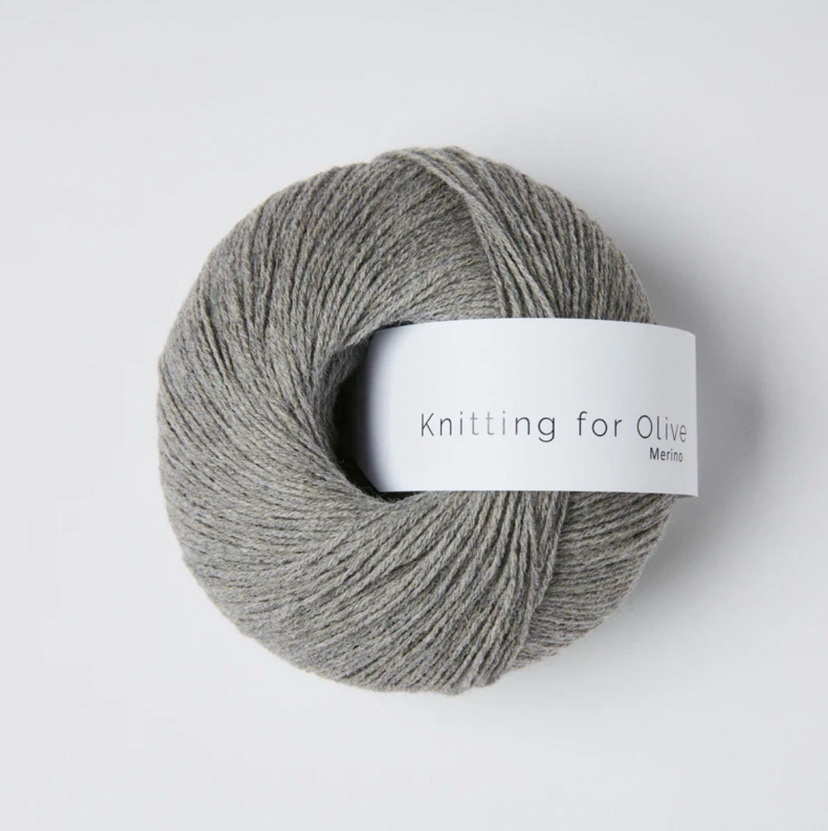 Knitting for Olive 100% mulesing-freie Merinowolle in der Farbe Rainy Day