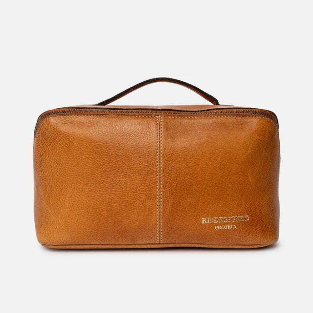 RE:DESIGNED Organizer P009 Burned Tan Brass aus Leder