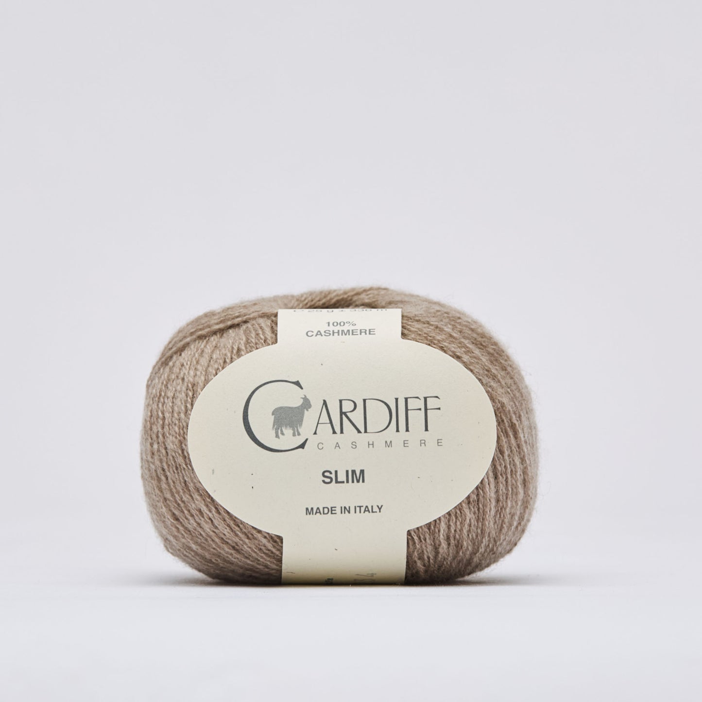 Knäuel Cardiff Slim Garn in Farbe Brown 511