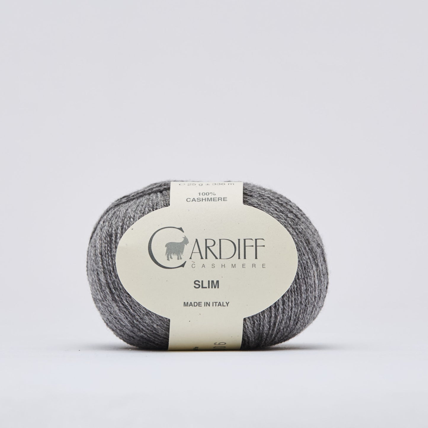 Knäuel Cardiff Slim Garn in Farbe Fumo 519