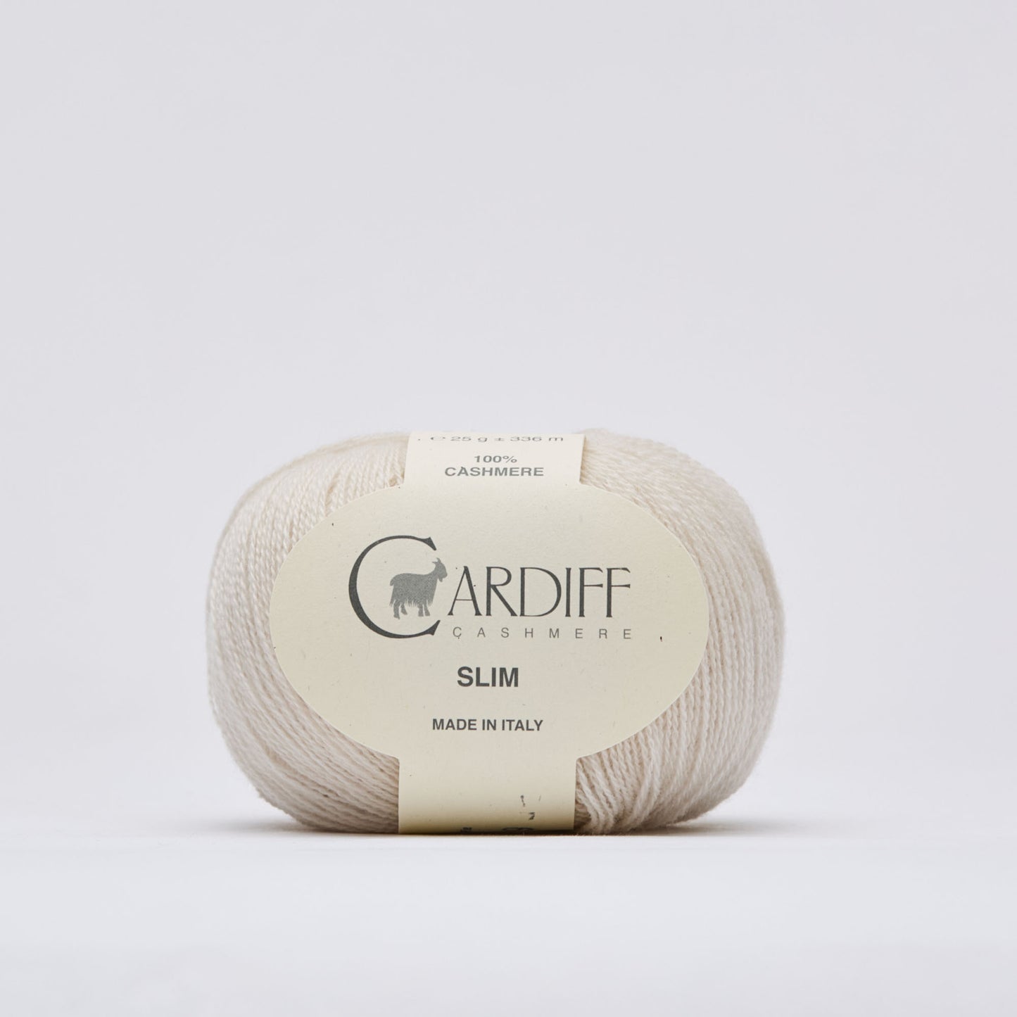 Knäuel Cardiff Slim Garn in Farbe Zero 613