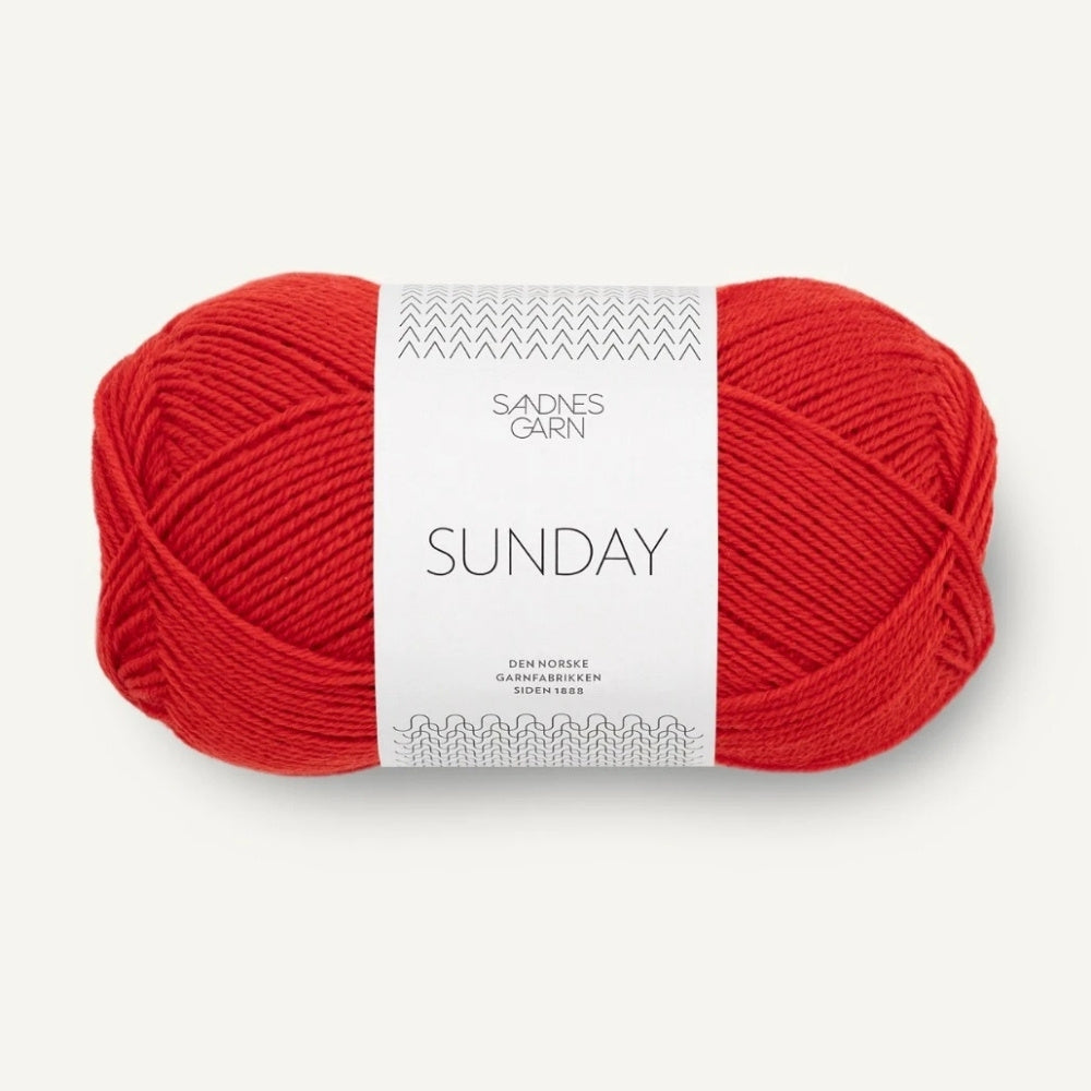 feines Merinogarn in der Farbe 4018, angenehm weich mit schöner Struktur, Farbton: Scarlet Red