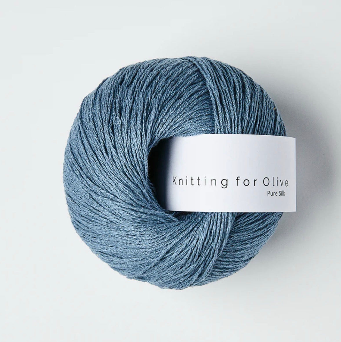 Knitting for Olive 100% Seide in der Farbe Dove Blue